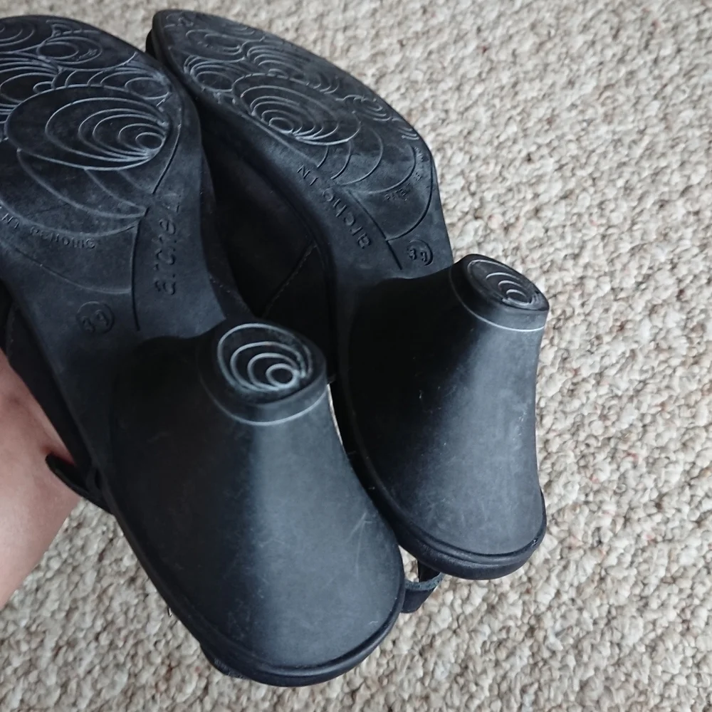 Arche Black Leather Slingback Sandals size 8